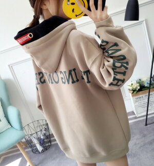 ビックロゴパーカー メンズ レディース ビッグパーカー 大きめパーカー 韓国パーカー ペアパーカー ビッグシルエット 韓流 韓国ファッション オルチャン 原宿系 ストリート系 ビックシルエット オーバーサイズ 大きめ おしゃれ ペアルック ベージュ ホワイト ユニセックス