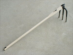 三本爪 備中鍬 1050mm柄付 本格派 日本製 くわ クワ 備中ぐわ 刃物 道具の専門店 ほんまもん 楽天 通販 Kosmoon